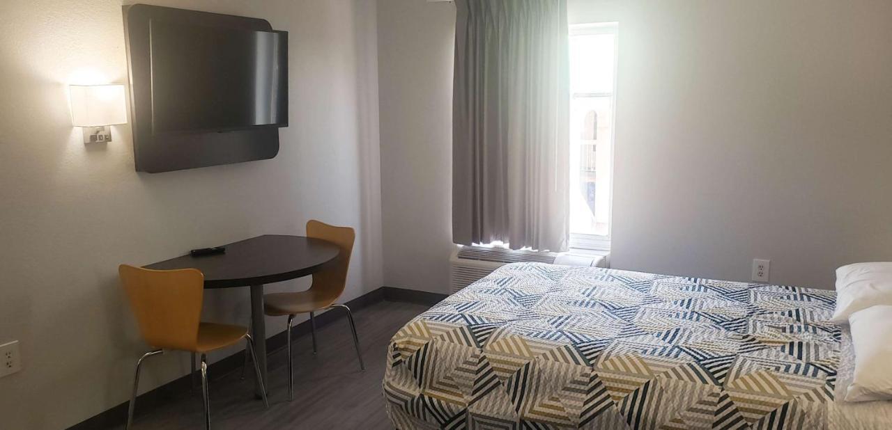 Motel 6 Mobile, Al - Airport Blvd Zewnętrze zdjęcie